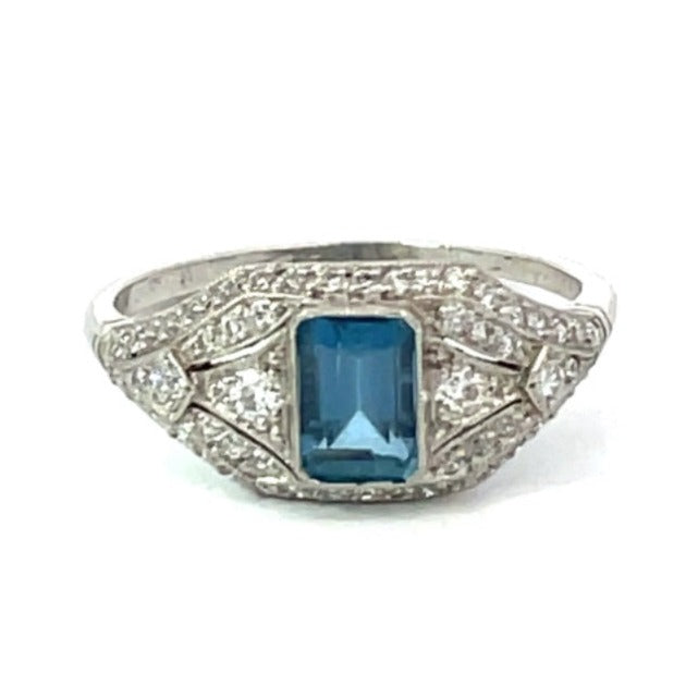 Front view of 0.89ct Emerald Cut Aquamarine Engagement Ring, Platinum