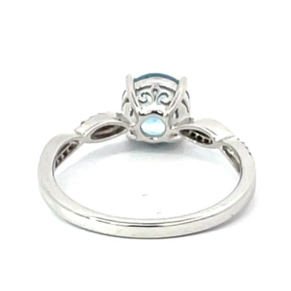 Front view of 1.16ct Round Cut Aquamarine Engagement Ring, Platinum