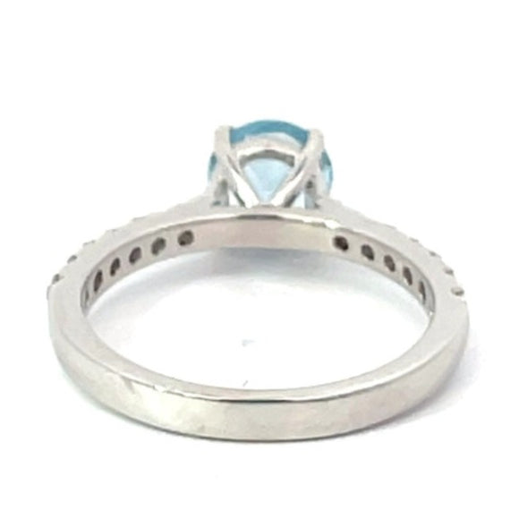 Front view of 0.86ct Round Cut Aquamarine Engagement Ring, 18k White Gold