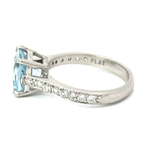 Side view of 1.54ct Natural Aquamarine Engagement Ring, Platinum