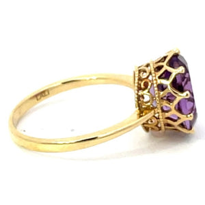 Side view of 3.38ct Oval Cut Natural Amethyst Engagement Ring, 18k Yellow Gold