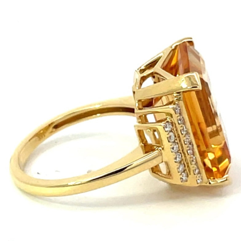 Side view of 11.35ct Emerald Cut Natural Citrine Cocktail Ring, 18k Yellow Gold