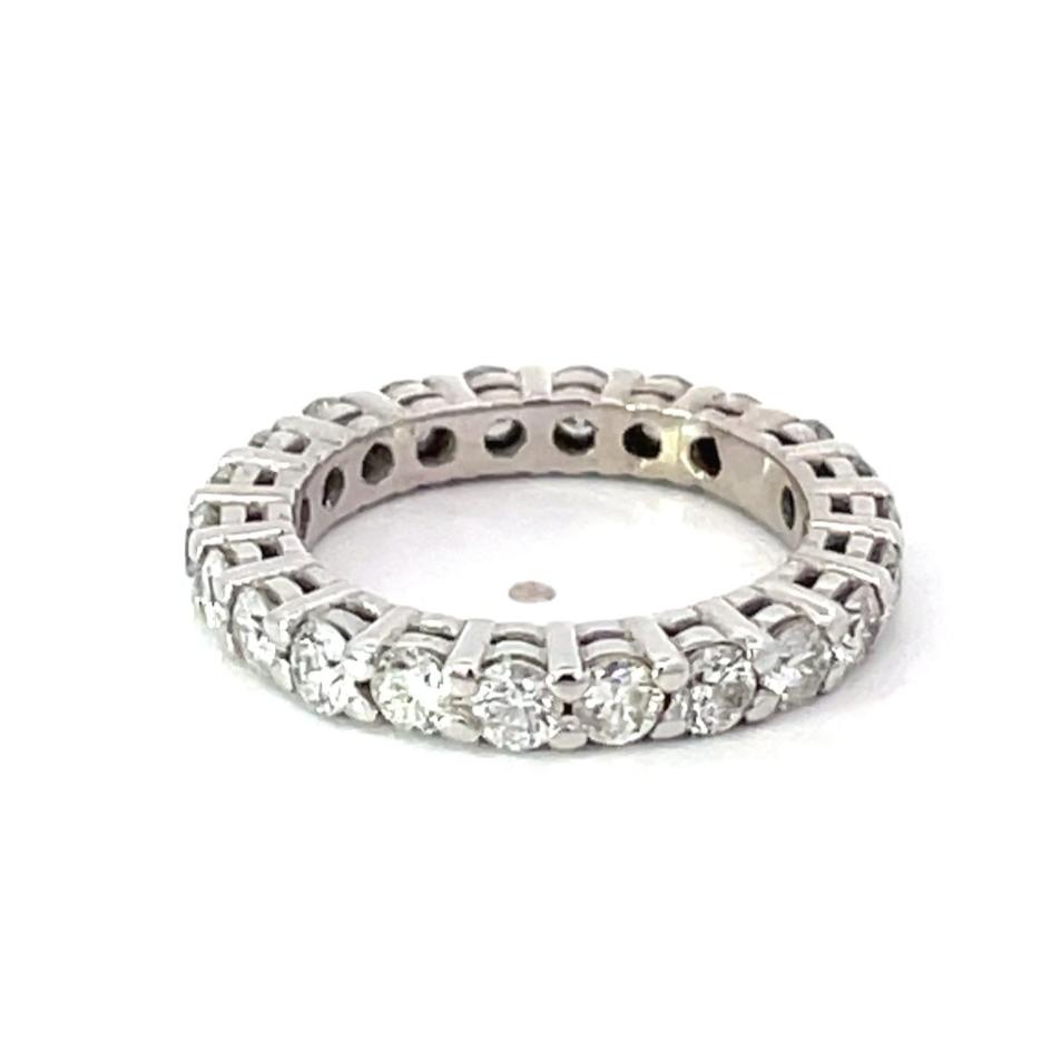 Vintage 1.76 Round Brilliant Cut Diamond Eternity Band Ring, White Gold