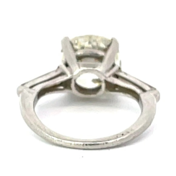 Front view of 5.19ct Antique Cushion Cut Diamond Engagement Ring, Platinum