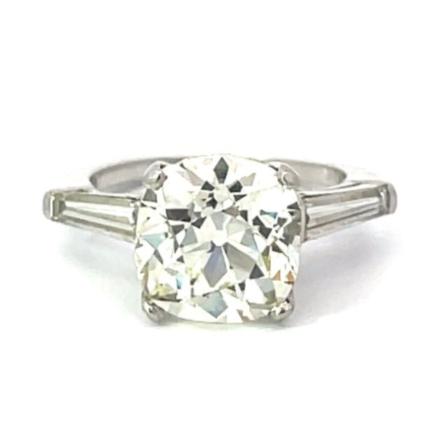 Front view of 5.19ct Antique Cushion Cut Diamond Engagement Ring, Platinum