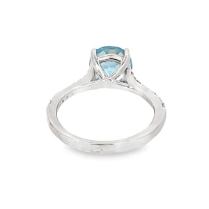 Back view of 1.91ct Round Cut Aquamarine Engagement Ring