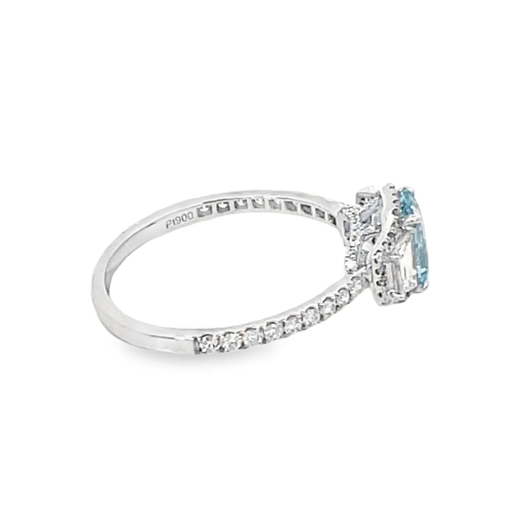 Side view of view of 0.71ct Emerald Cut Aquamarine Engagement Ring
