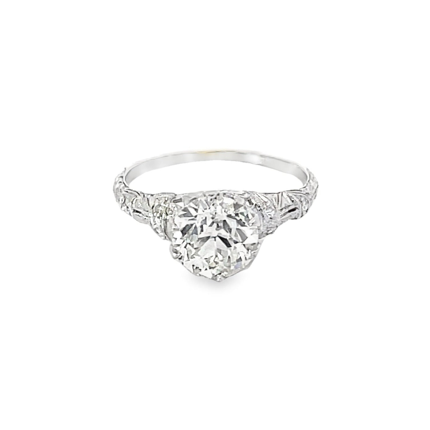 Front view of Antique 1.65ct Old European cut diamond engagement ring