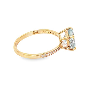 Side view of 1.90ct Round Cut Aquamarine Engagement Ring