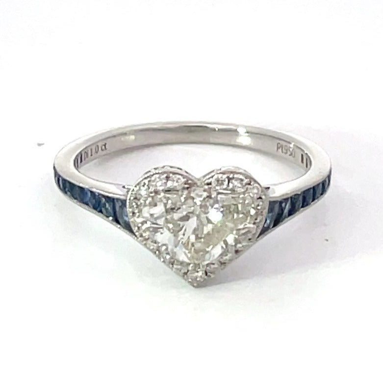 Front view of 1.00ct Heart Shape Diamond Engagement Ring, Platinum