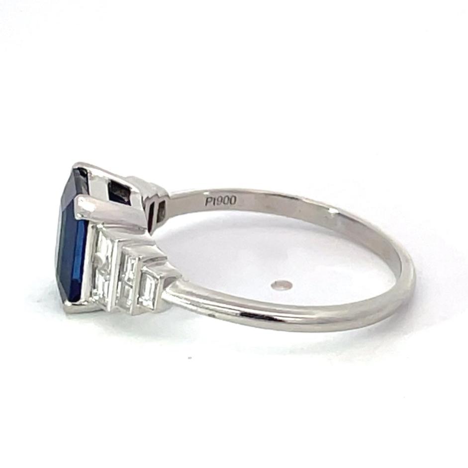 Side view of 2.50ct Emerald Cut Natural Sapphire Engagement Ring, Platinum