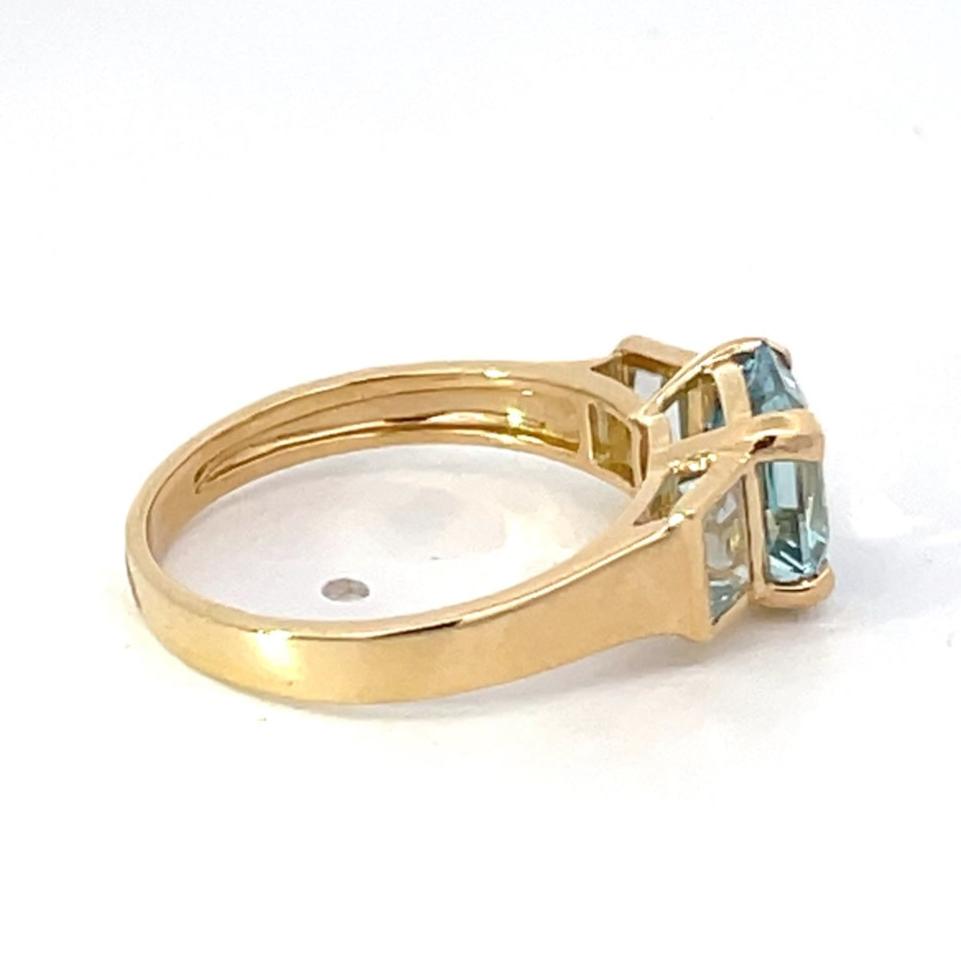 Side view of 1.32ct Asscher Cut Aquamarine Engagement Ring, 18k Yellow Gold